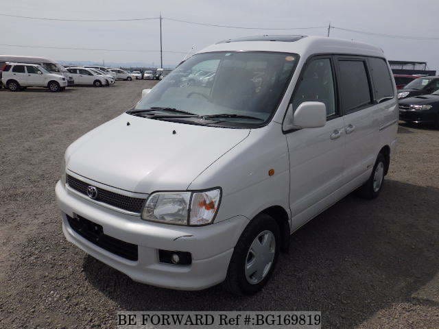 TOYOTA Liteace Noah