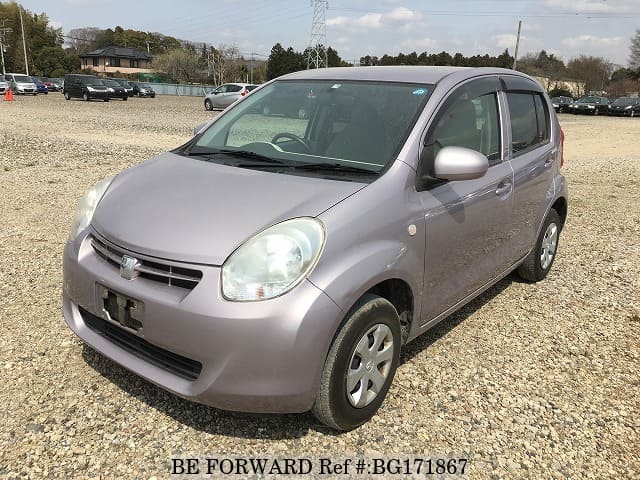 Toyota passo 2011