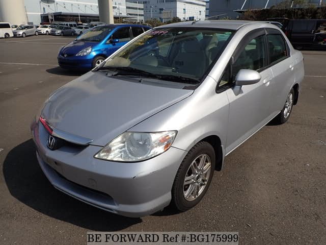 HONDA Fit Aria