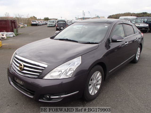 Nissan teana 2010 года