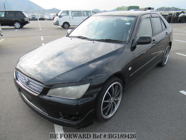 Toyota altezza 2005