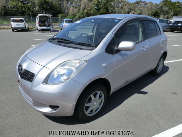 TOYOTA Vitz