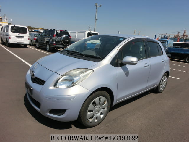 TOYOTA Vitz