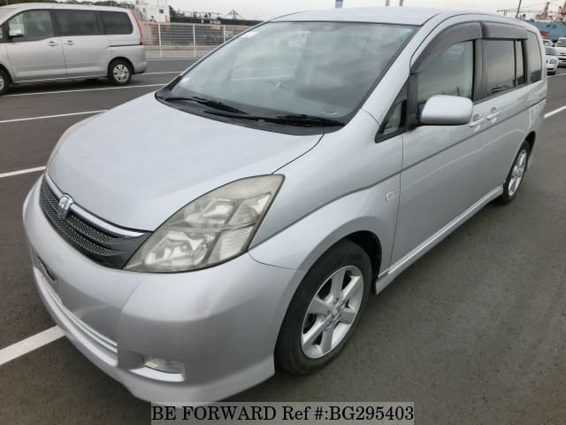 Toyota isis 2007