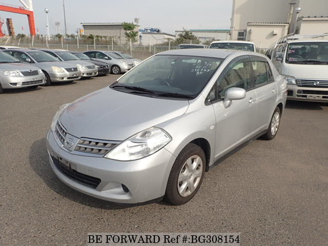 Nissan tiida latio 2010