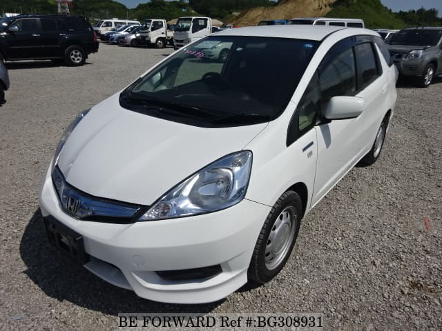 Used 13 Honda Fit Shuttle Hybrid Hybrid C Daa Gp2 For Sale Bg3031 Be Forward