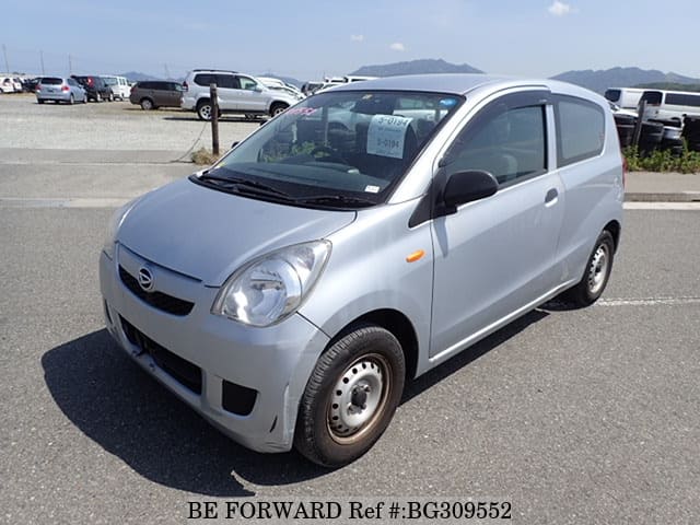 Daihatsu mira 2011