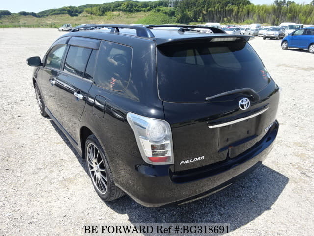 Toyota corolla fielder 202