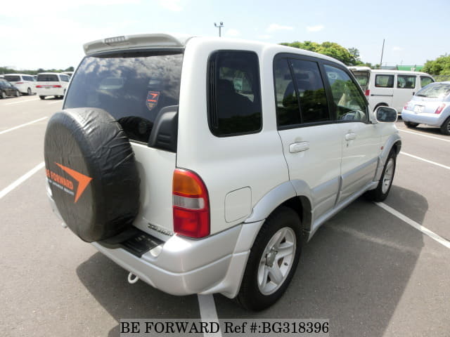 Suzuki escudo tl52w