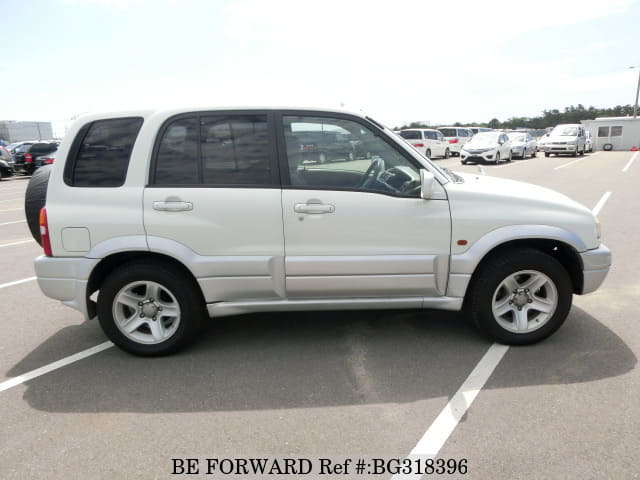 Suzuki escudo tl52w
