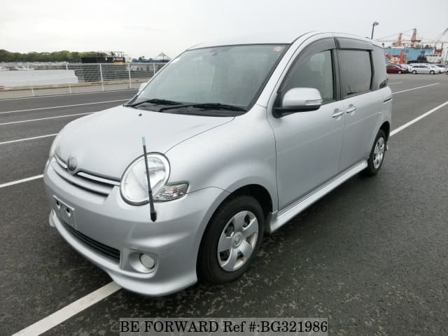Toyota sienta 2007