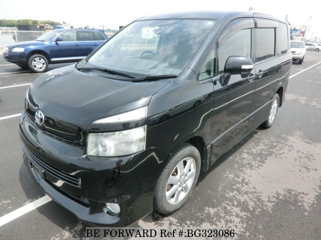 Toyota voxy 2009