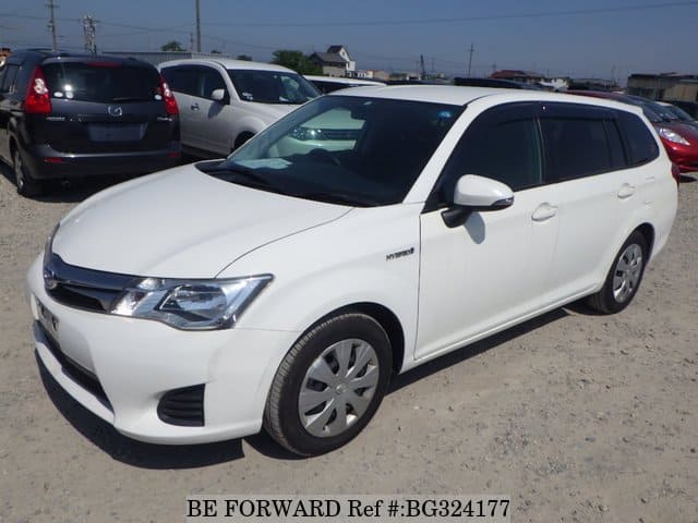 TOYOTA Corolla Fielder