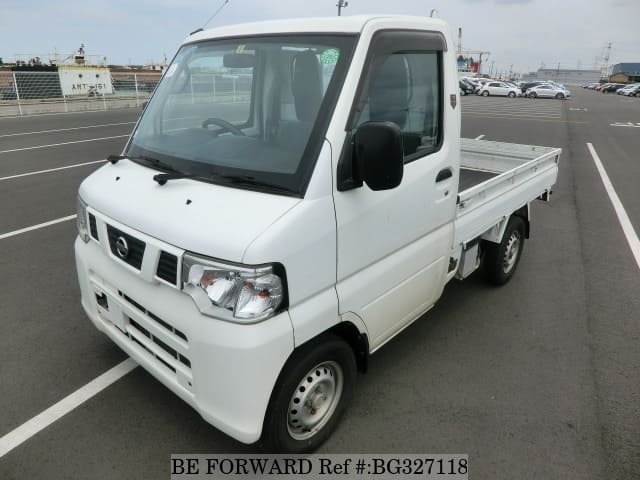 Nissan nt100 clipper