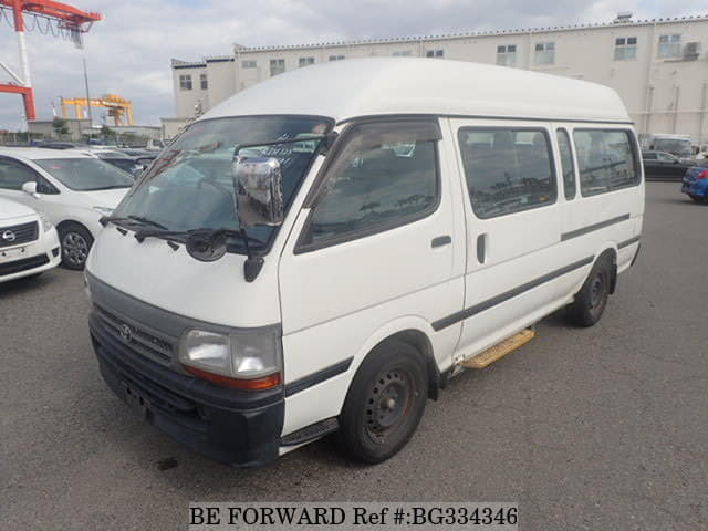 TOYOTA Hiace Commuter