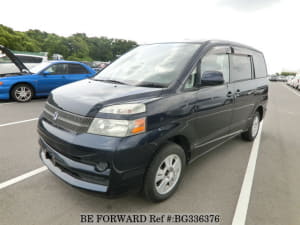 Used 2004 TOYOTA VOXY BG336376 for Sale