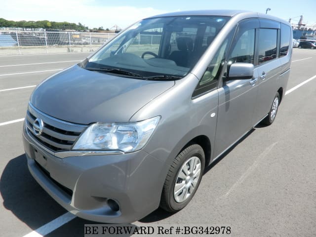 Nissan serena 2012