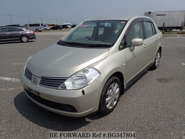 Nissan latio 2006