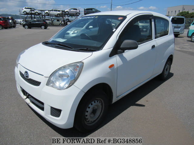 Daihatsu mira 2011