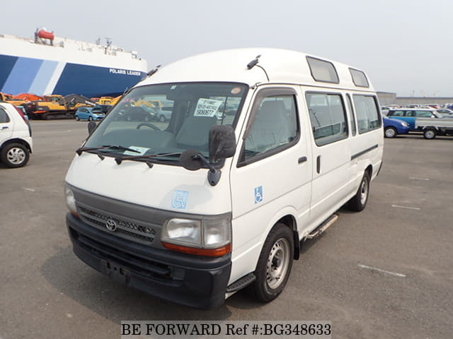 TOYOTA Hiace Commuter