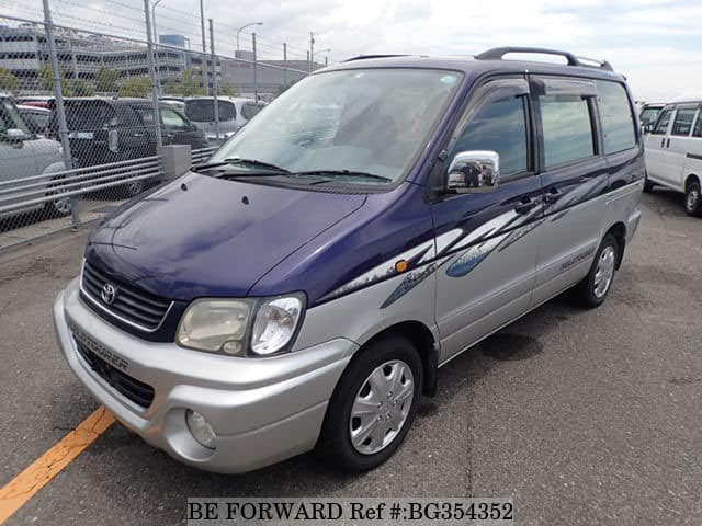 TOYOTA Liteace Noah