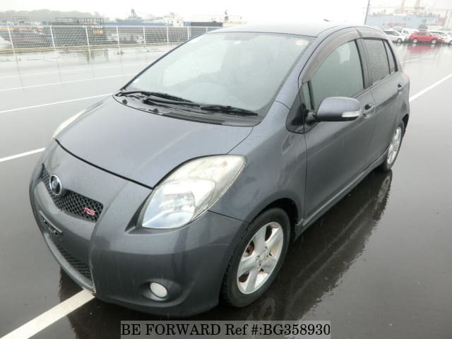 TOYOTA Vitz