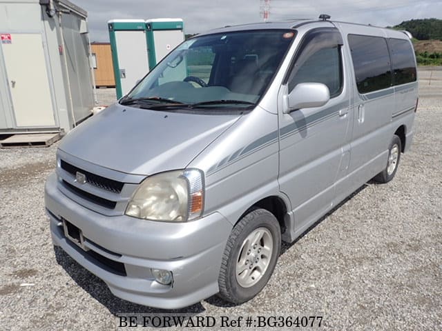 TOYOTA Touring Hiace