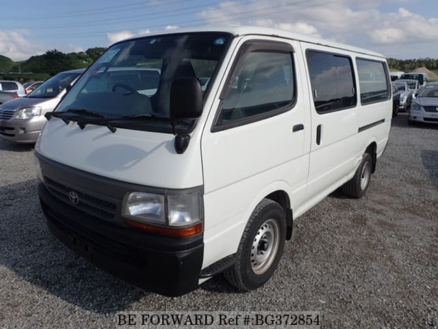 TOYOTA Regiusace Van