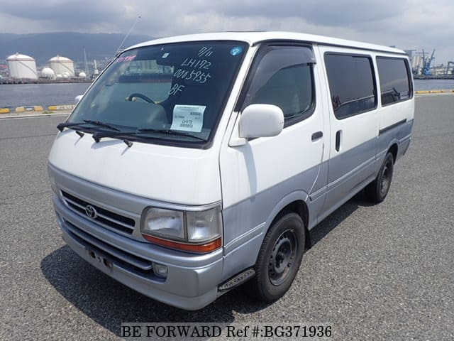 TOYOTA Hiace Van