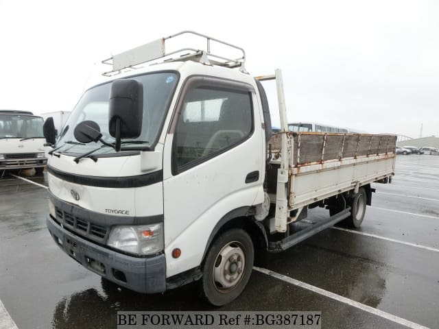 Toyota toyoace 2003