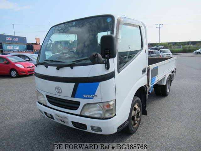 TOYOTA Dyna Truck