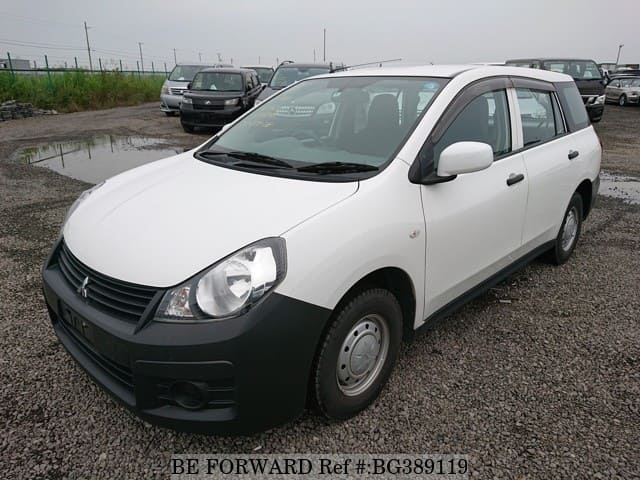 Mitsubishi lancer cargo