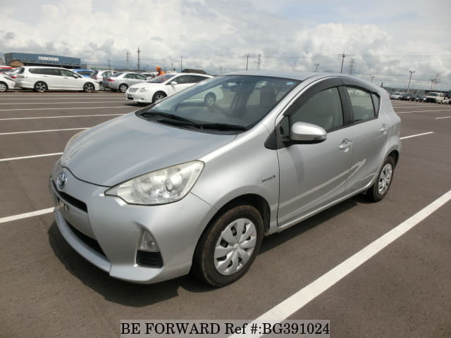 Toyota aqua 2012
