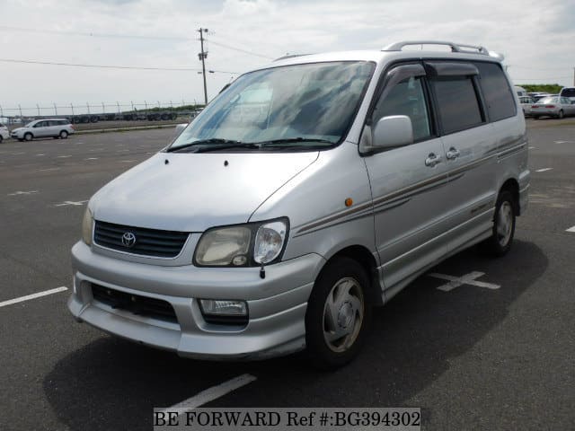 TOYOTA Liteace Noah