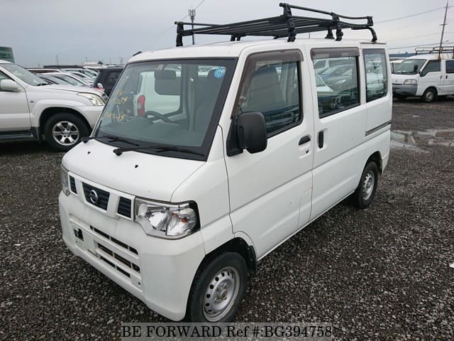 Nissan clipper van
