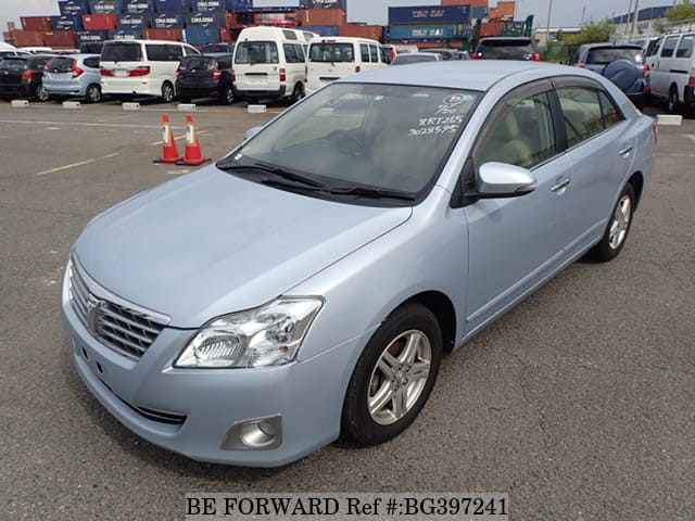 Toyota premio 2015