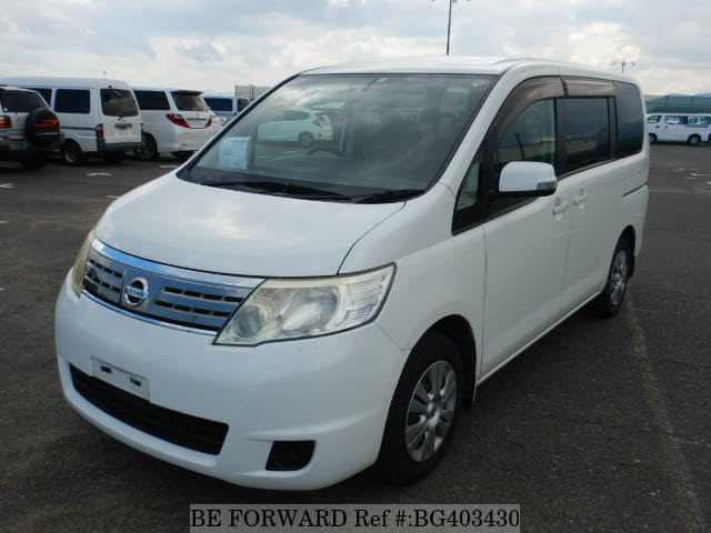 Nissan serena 2008