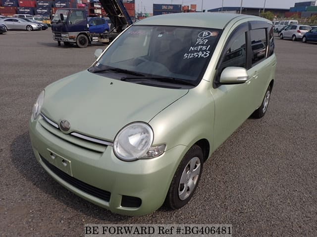 Toyota sienta 2010