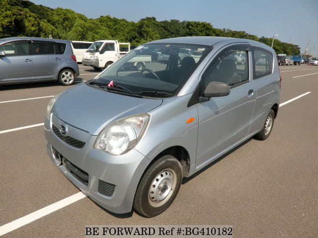 Daihatsu mira 2009 год