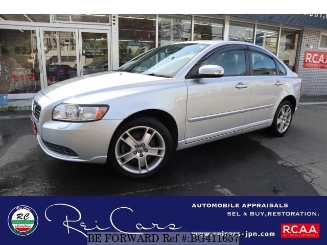 VOLVO S40