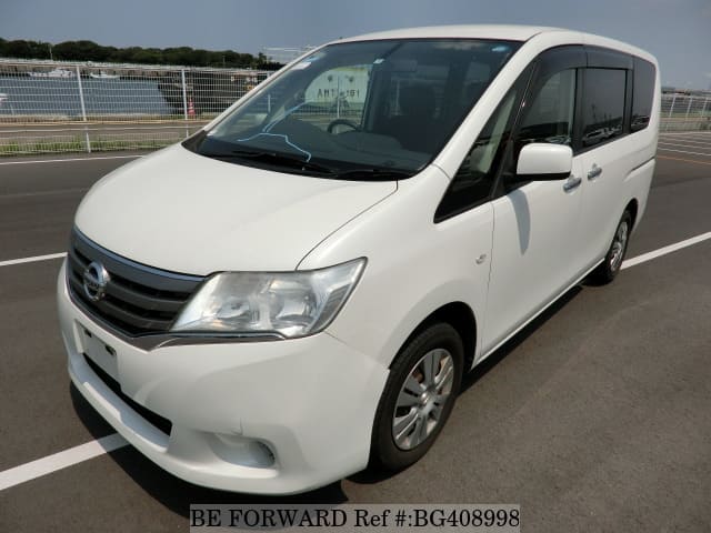 Nissan serena 2011