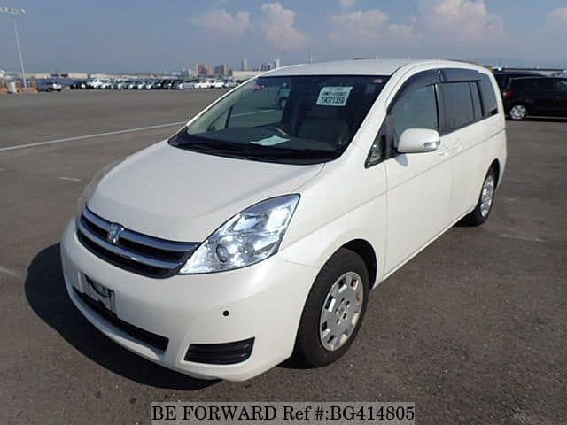 Toyota isis 2009