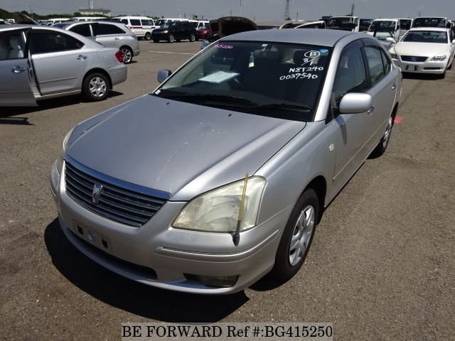 Toyota premio 2003