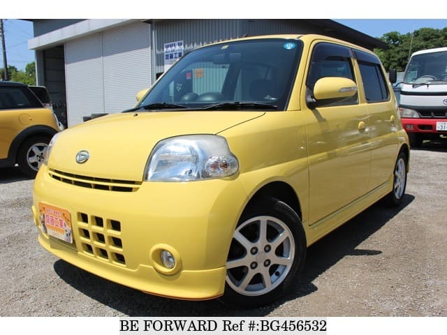 Daihatsu esse 2010