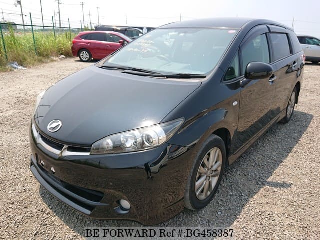 TOYOTA Wish