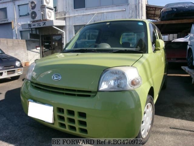 DAIHATSU Esse