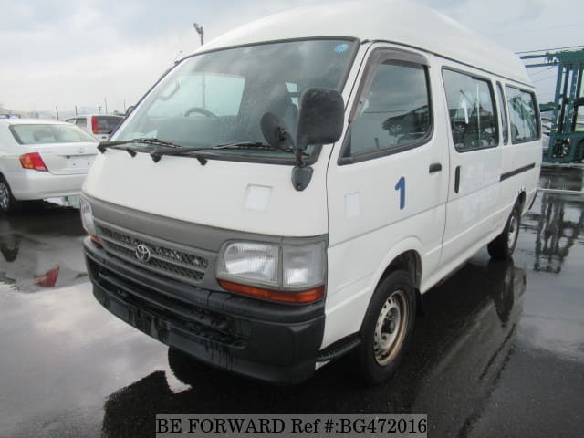 TOYOTA Hiace Commuter