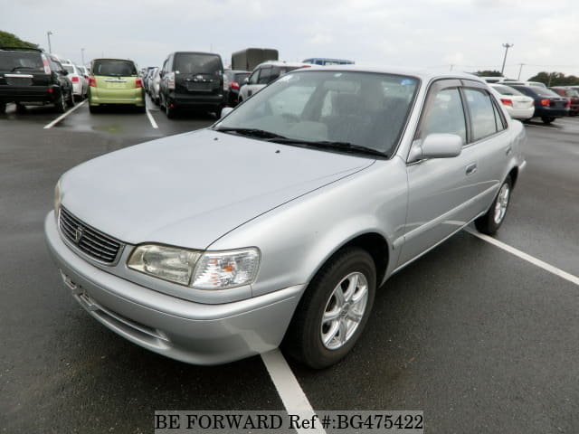 TOYOTA Corolla Sedan