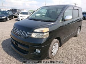 Used 2004 TOYOTA VOXY BG477530 for Sale