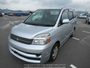 Used 2004 TOYOTA VOXY BG478075 for Sale